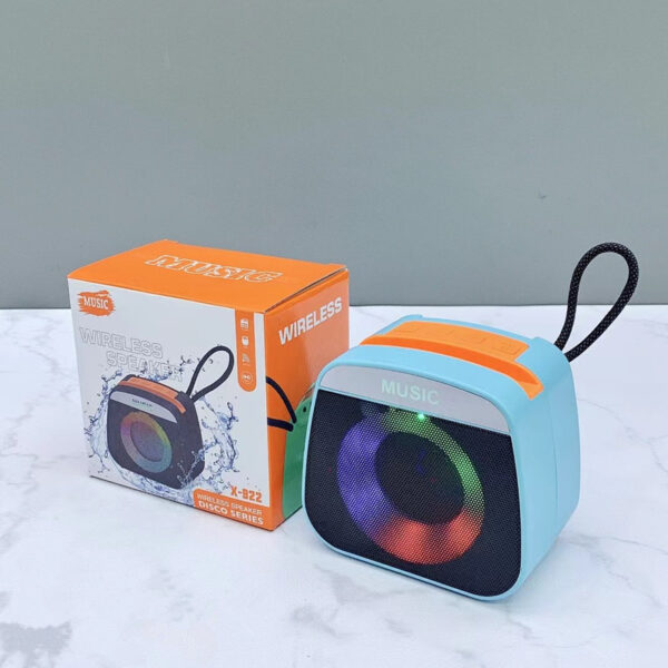 Portable Rechargeable Mini Blutooth Speaker Small LED Lights Portable Wireless Bluetooth Speaker for Outdoor Camping (Random Color)