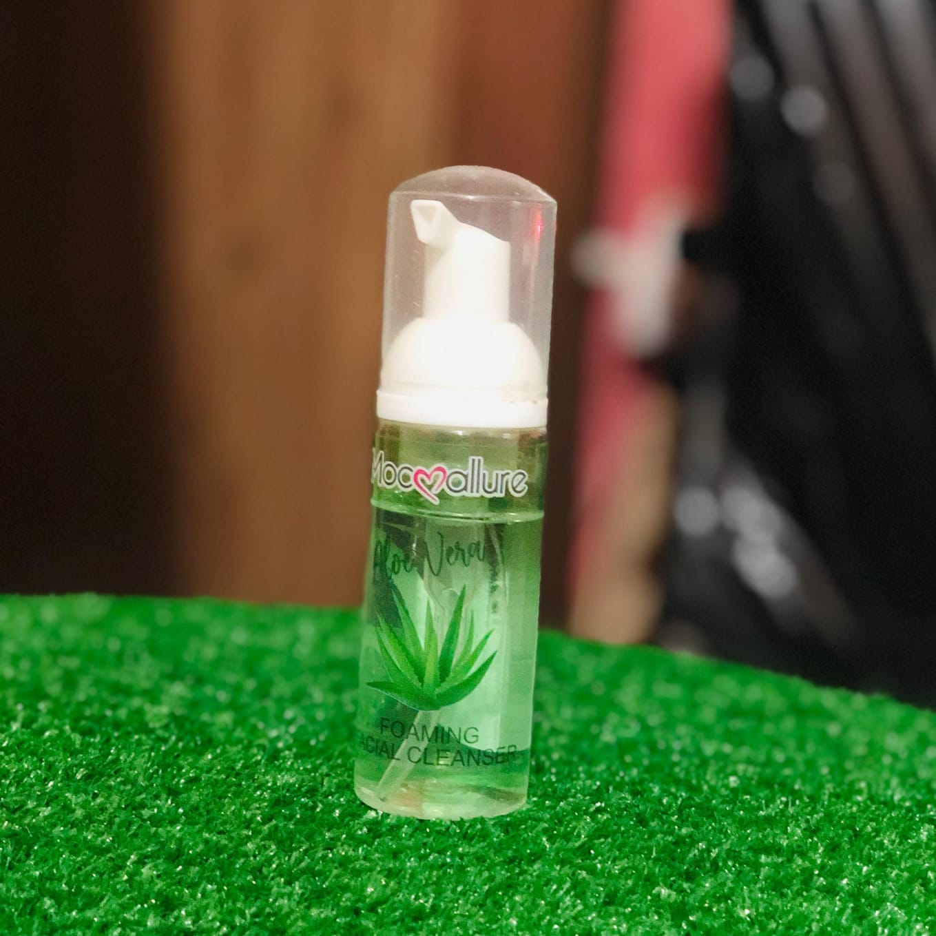 Mocallure Aloe Vera Foaming Facial Cleanser | Best Quality Face Cleanser - Image 2