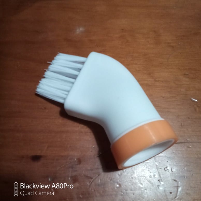Dry/Wet Cleaning Brush Can Connect Any Mineral Water Bottle / Multi-use Cleaning Brush  (random color) - Image 4