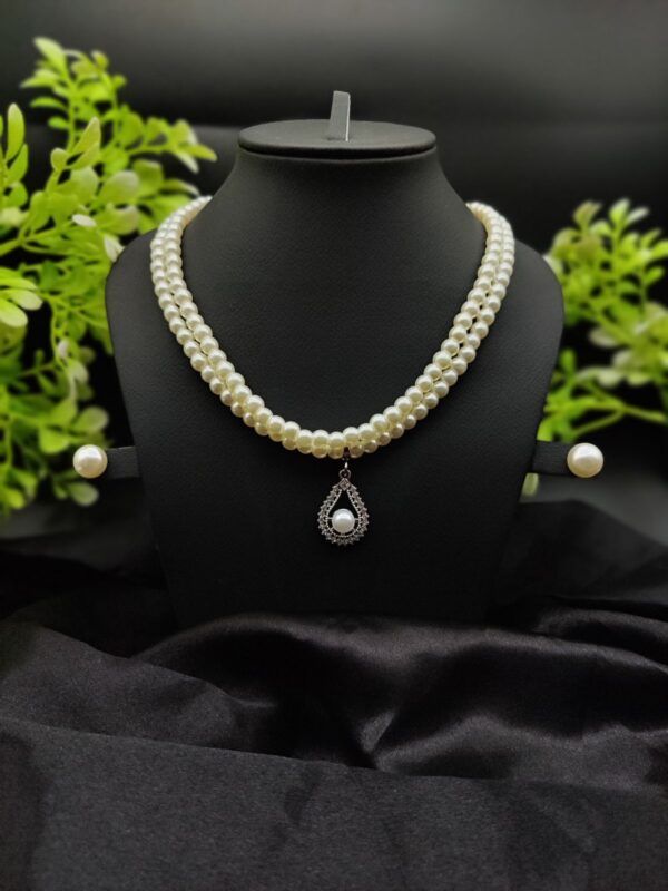 Imported Exquisite Pearl Necklace Set with Radiant Pendant & Earrings 🌟 | Best Quality Necklace For Girls & Women