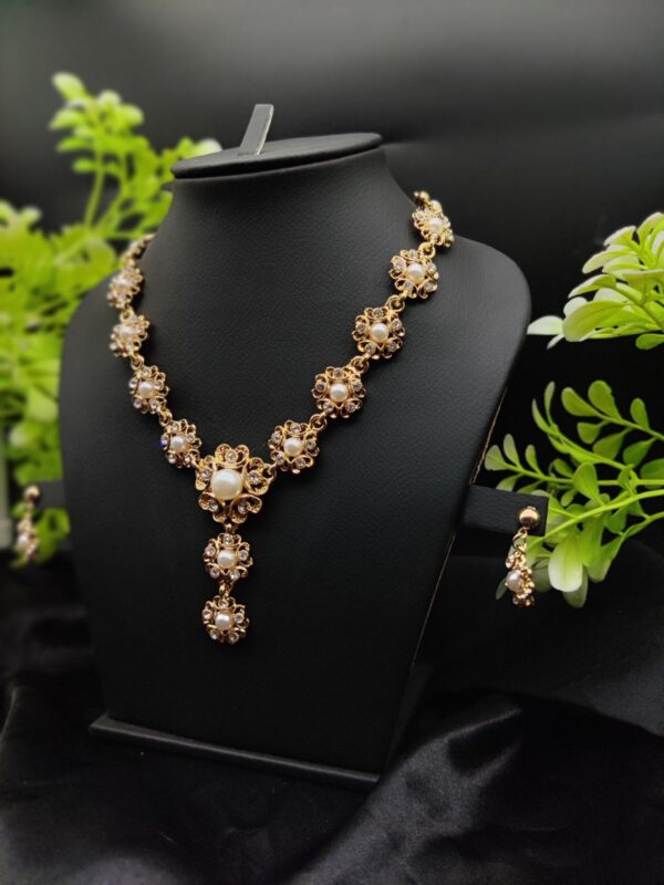 Imported Majestic Pearl Flower Necklace Set 🌸✨ | Best Quality Necklace For Girls & Women | Artificial Jewellery - Image 2