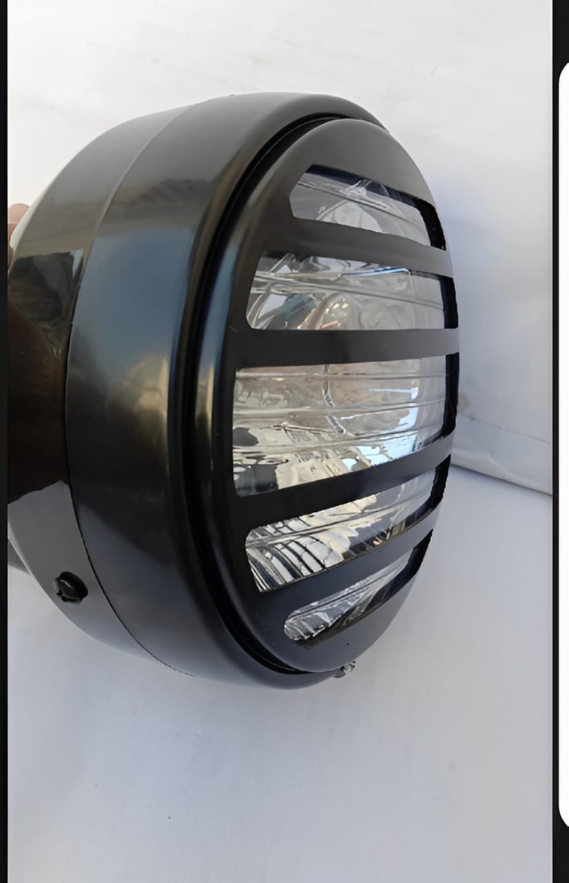 Motorcycle cafe racer backlight, Tale light, brake light with number plate holder 2 in 1 vintage quality ,grill backlight for bikes universal fitting - Image 6