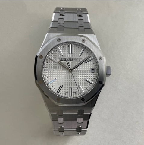 Audemars Piguet (Master Copy) Royal Oak Selfwinding | Stainless Steel Luxury Quartz Watch – Elegant Stainless Steel Timepiece with Premium Gift Box - Image 5